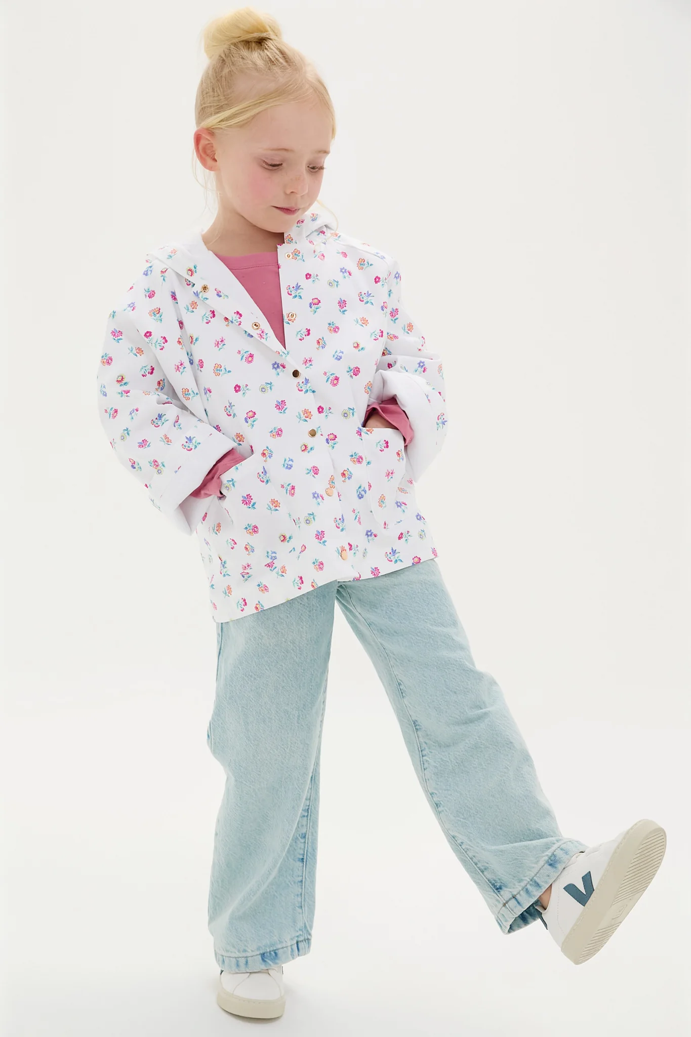 White Felicita Flowers Felvet Raincoat - Image 6