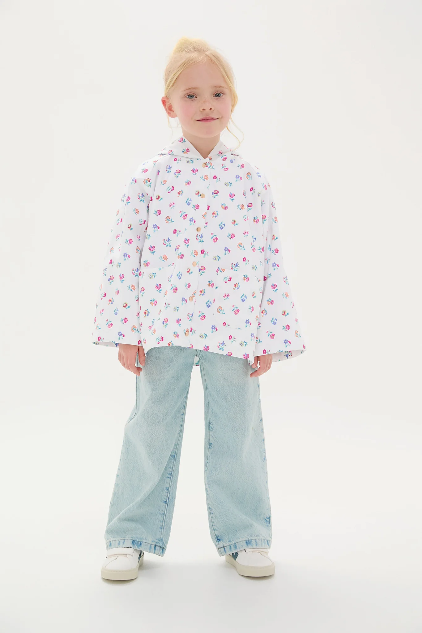 White Felicita Flowers Felvet Raincoat - Image 7