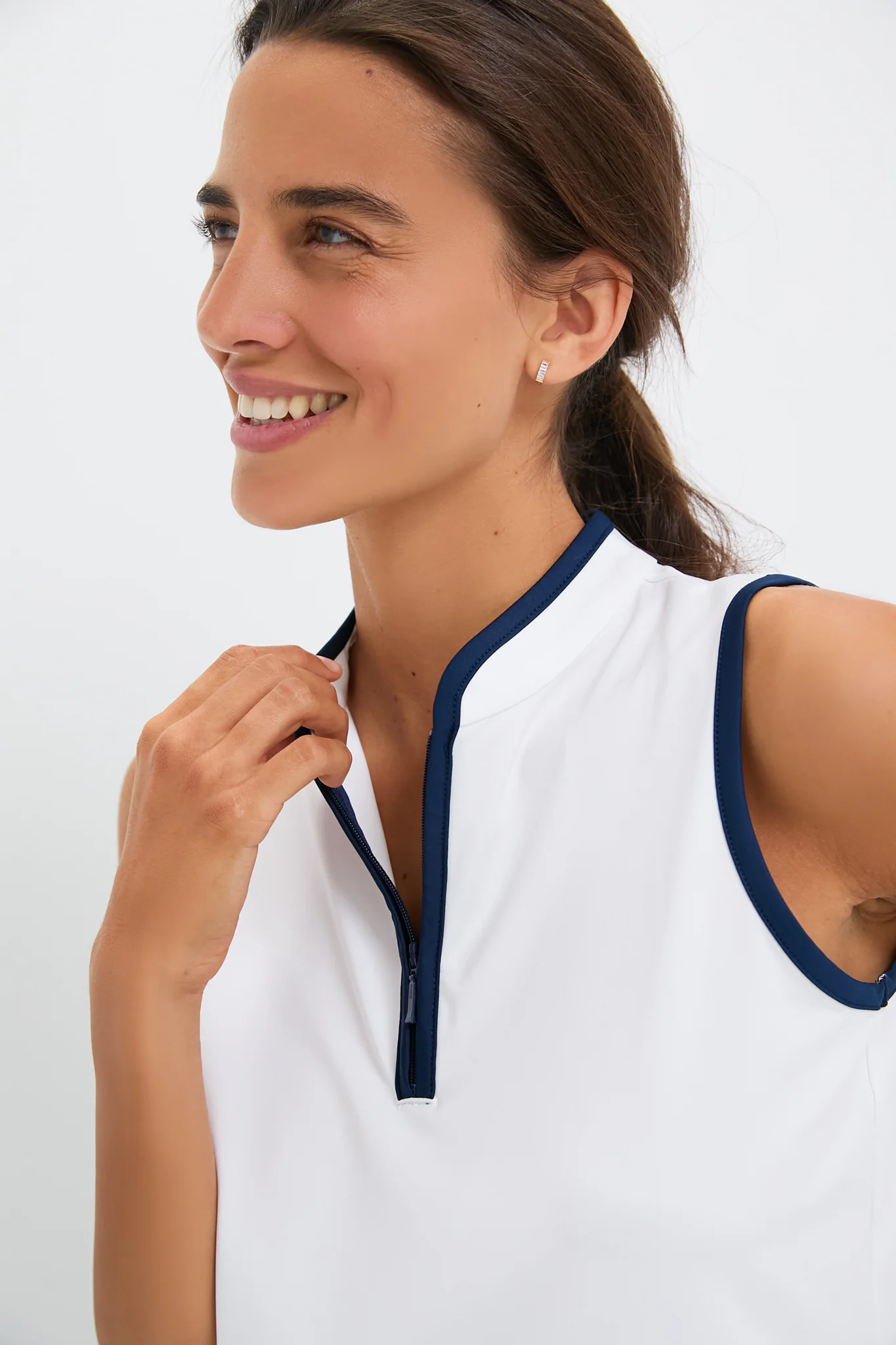 White Sleeveless Performance Jersey Connors Mock Neck - Image 5