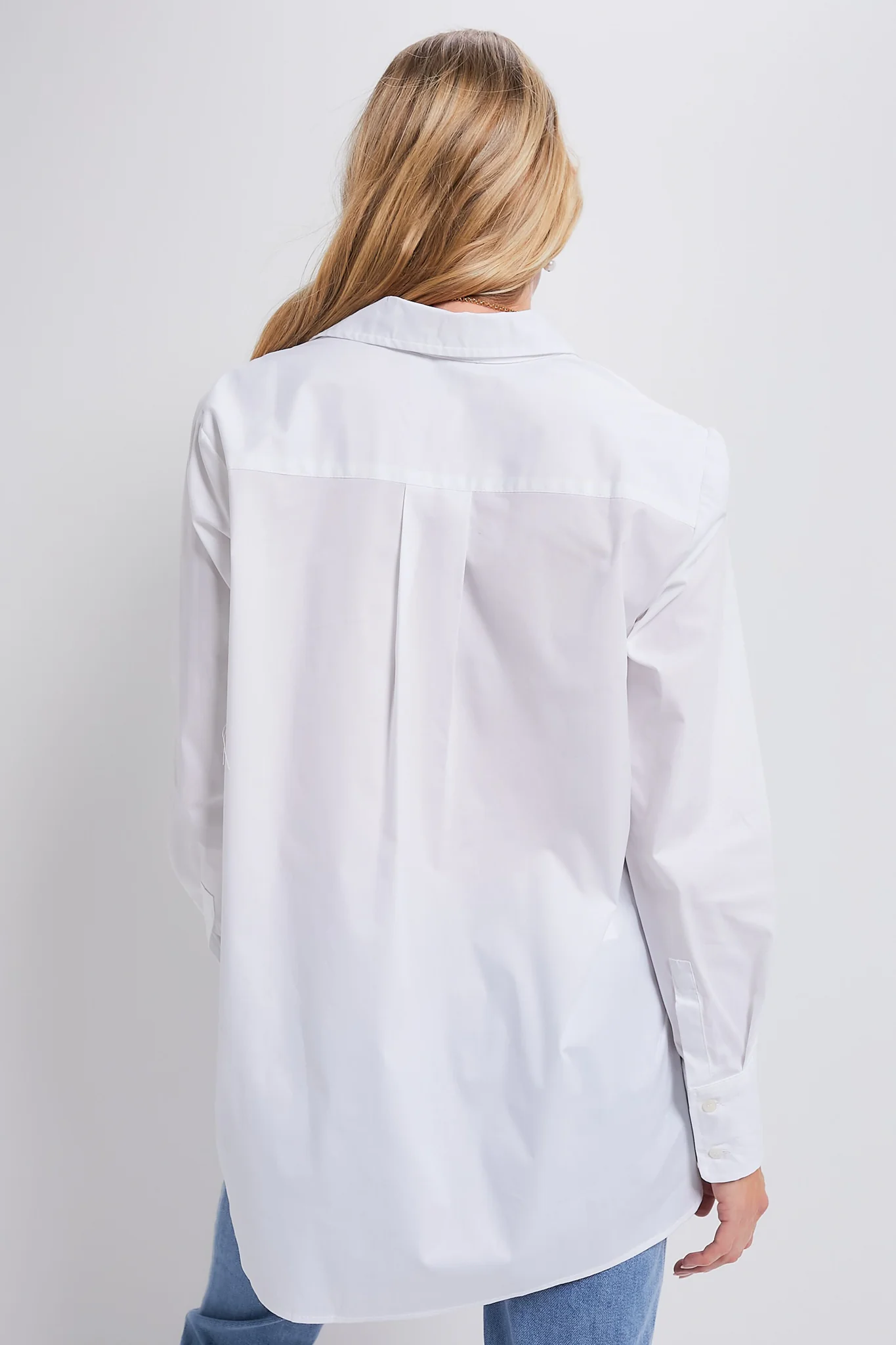 White The Classic Buttondown - Image 4