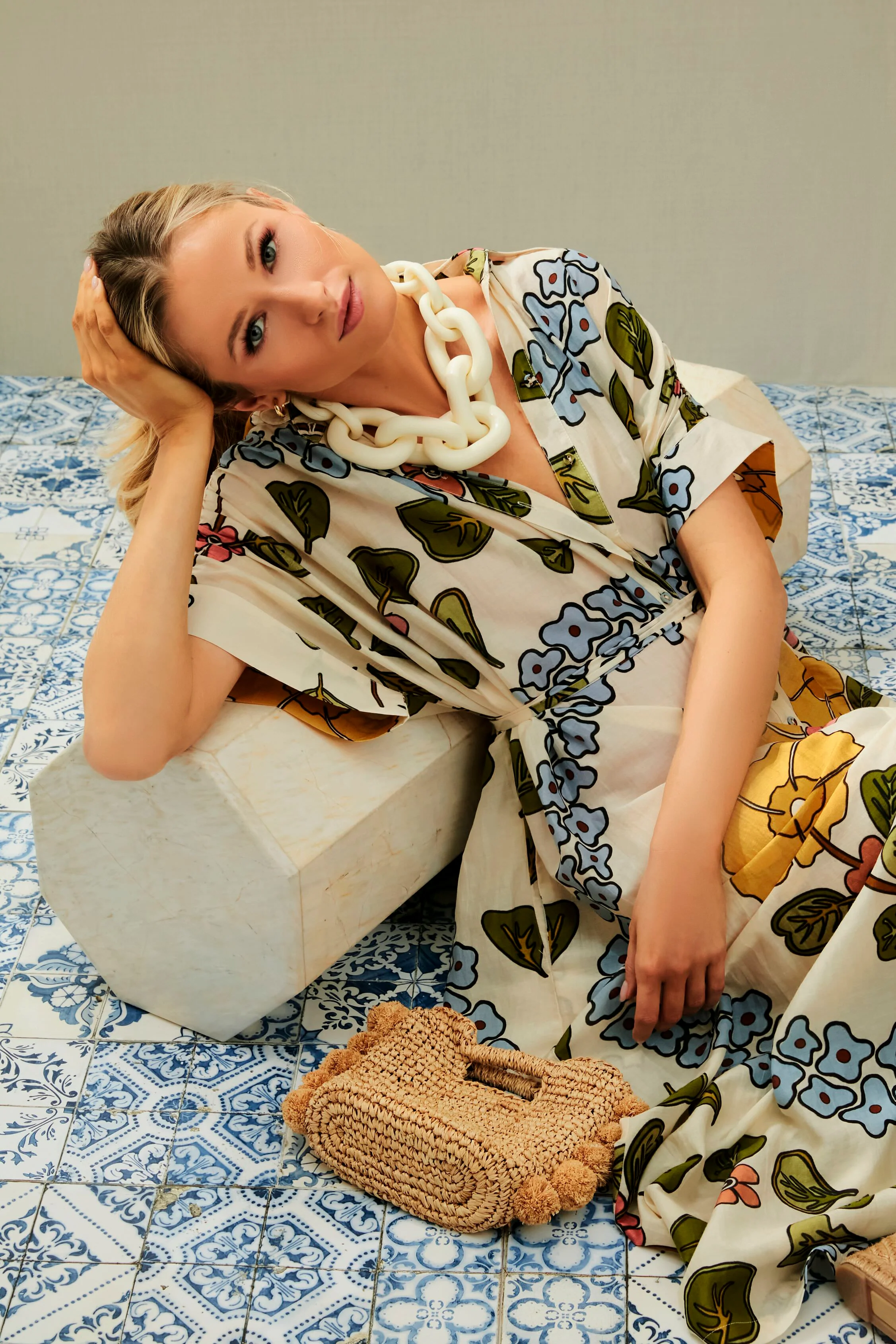 Wreath of Flowers Valerie Kaftan - Image 7
